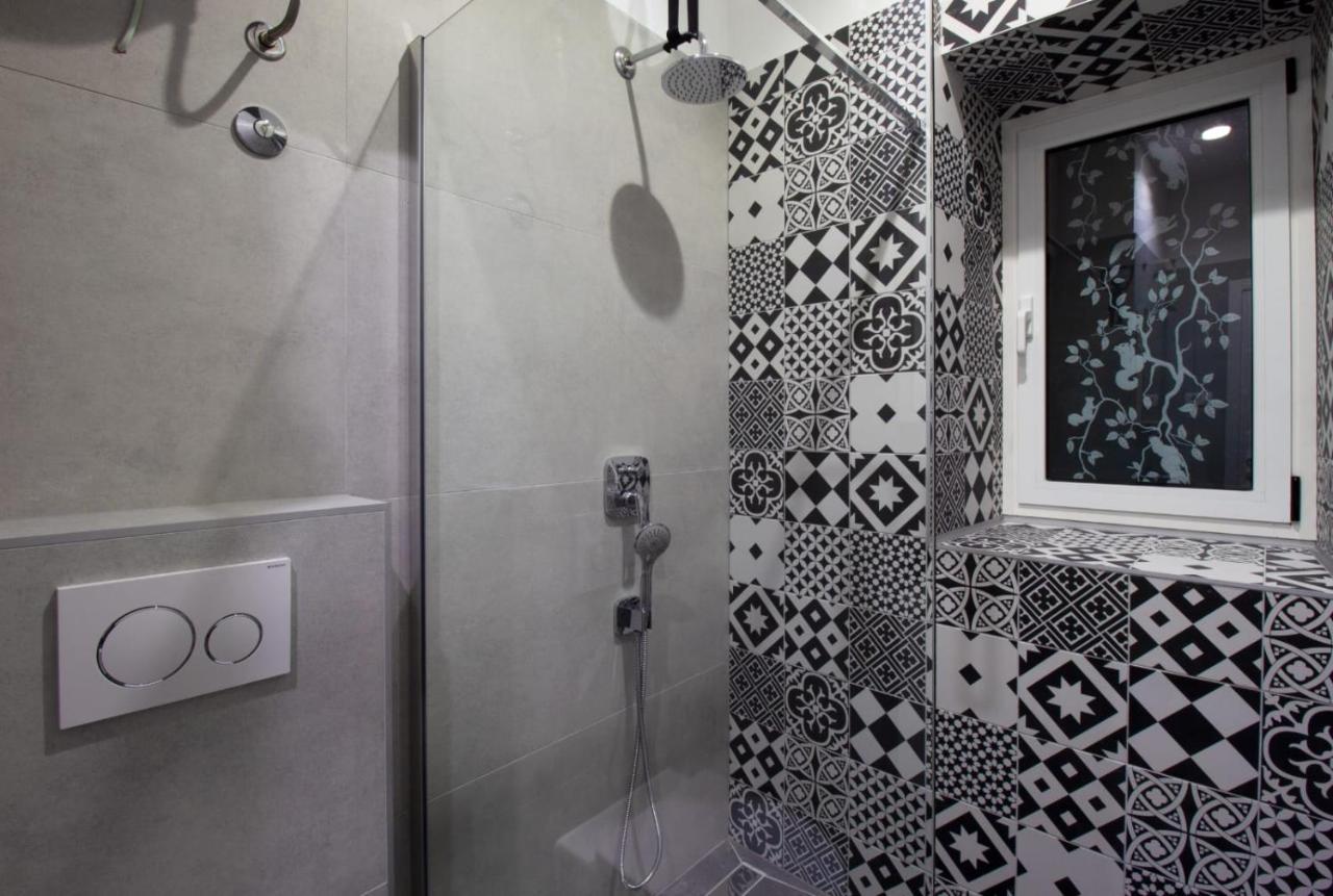 Split Urban Getaway Apartment ภายนอก รูปภาพ