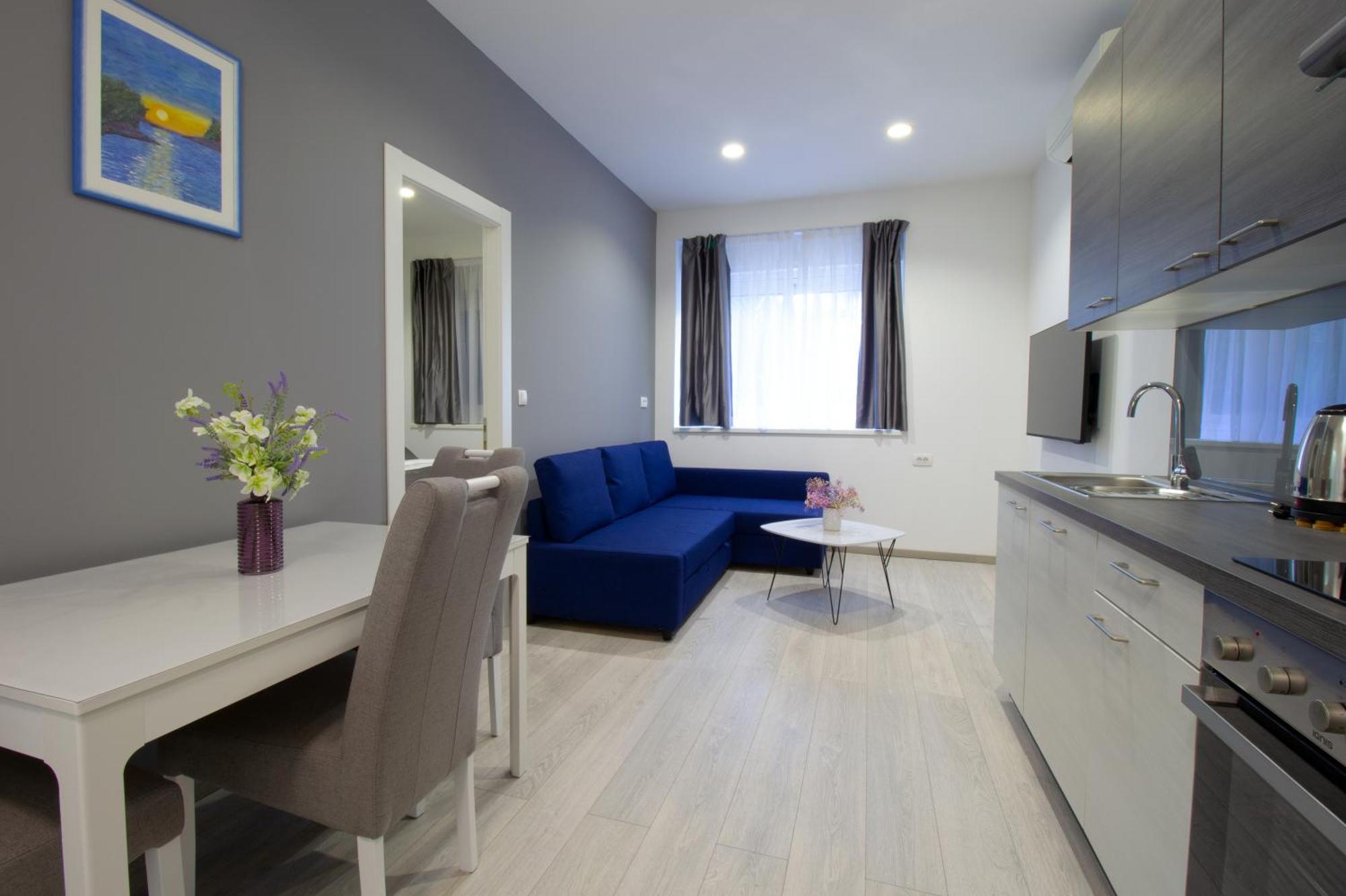 Split Urban Getaway Apartment ภายนอก รูปภาพ